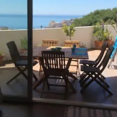 Flower-Sea Apartment Sesimbra Апартаменты