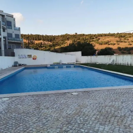Flower-Sea Apartment Sesimbra * Сесимбра