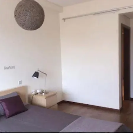 Flower-Sea Apartment Sesimbra Апартаменты *