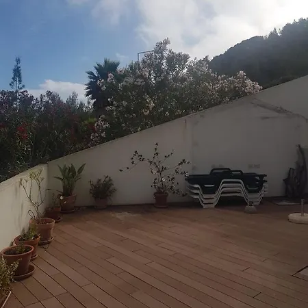 Flower-Sea Apartment Sesimbra Сесимбра